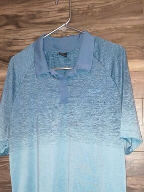 Oakley Men’s Ombre Golf Polo Shirt - Blue Gradient - Size XL - Regular Fit